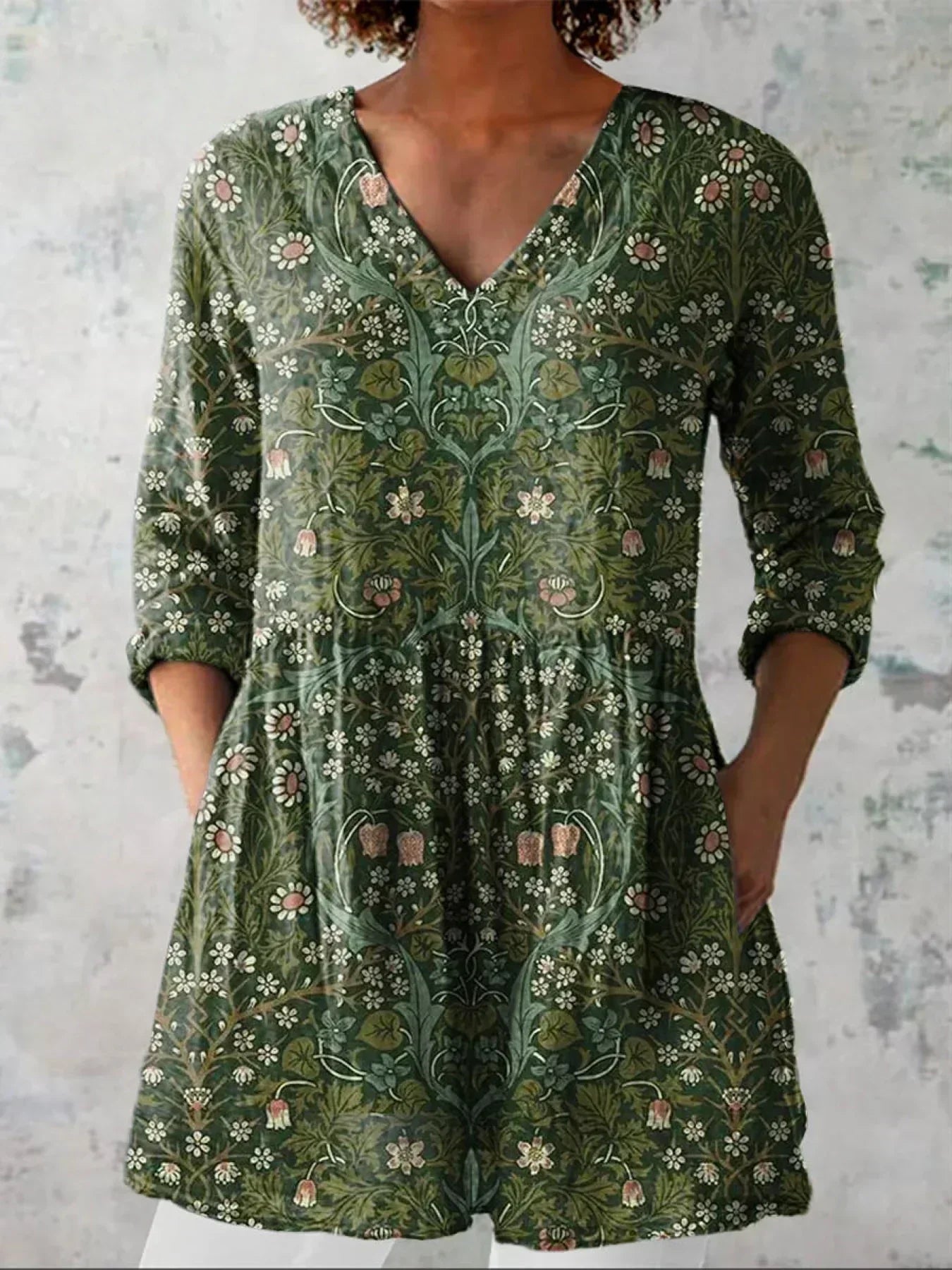 Sophia | Vintage Bloemen V-Hals Shirt