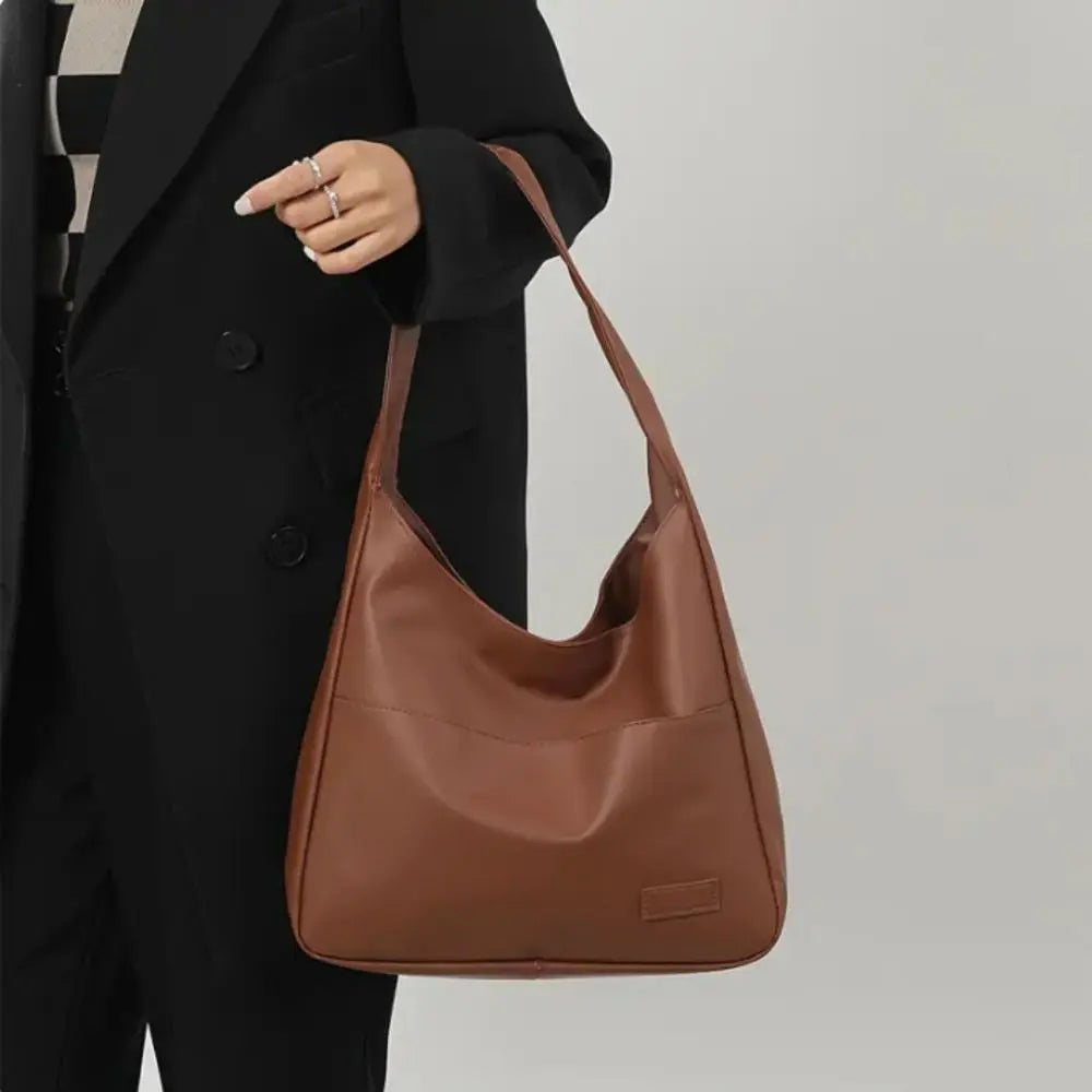 Gloria’s Everyday Luxury | Vintage Tas