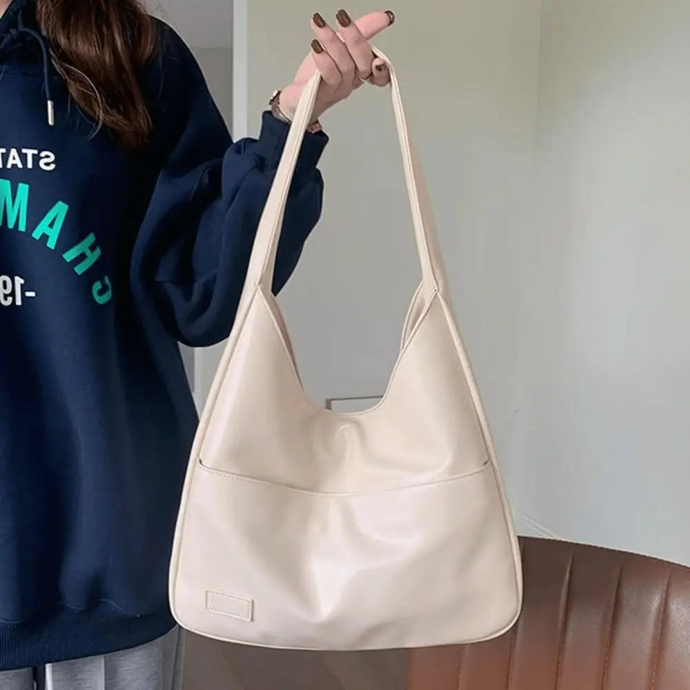 Gloria’s Everyday Luxury | Vintage Tas
