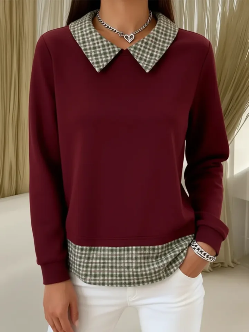 Maura – Trui met geruit kraagdetail