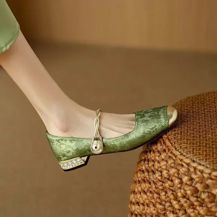 Parelriem Vintage Mary Jane Hakken