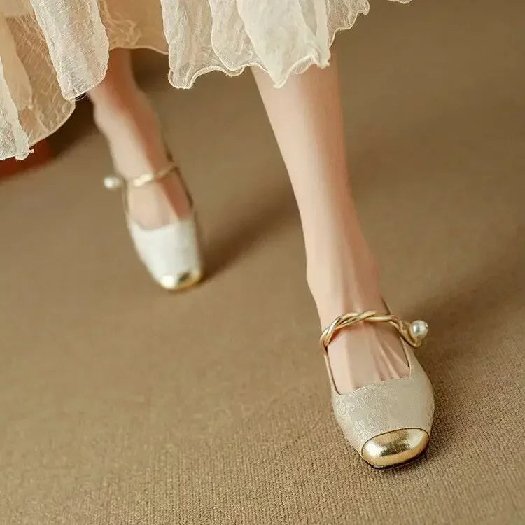 Parelriem Vintage Mary Jane Hakken