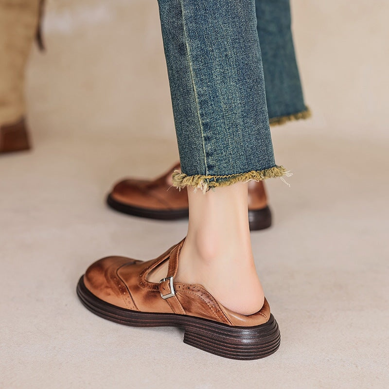 Elegante Mary Janes van Leer