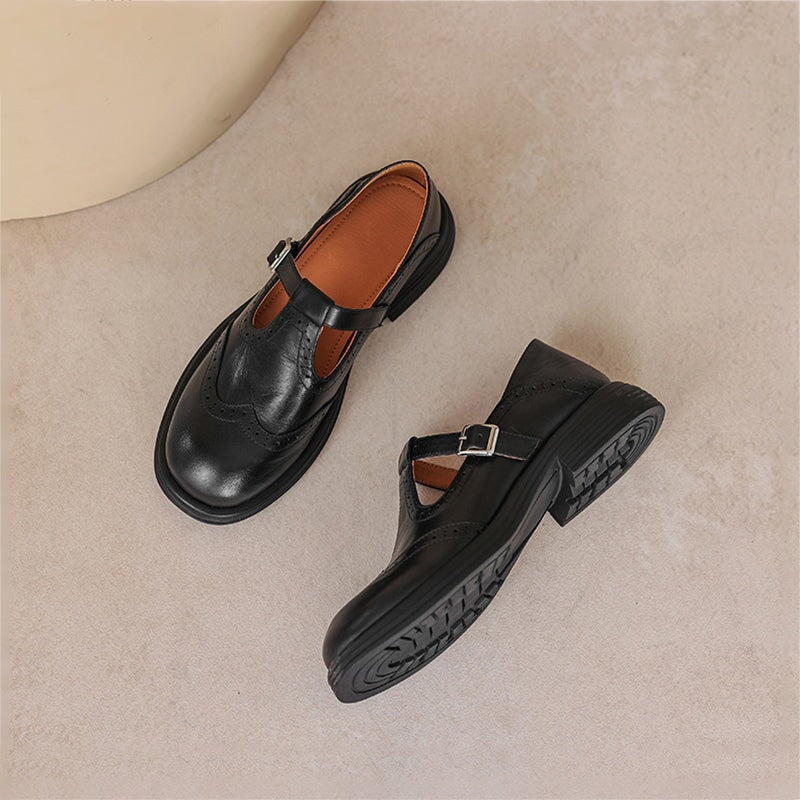 Elegante Mary Janes van Leer